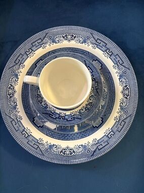 Churchill Blue Willow Porcelain Saucer and Cup Set